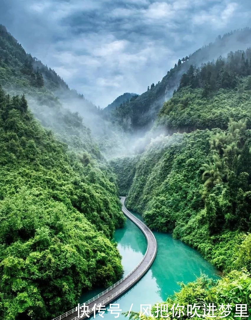 国庆出行首选,CNN眼中的中国最美仙境,恩施秘境!