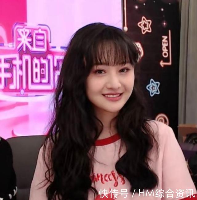 『卖力』郑爽终于"肉"回来了!直播卖货超卖力,圆脸肉嘟嘟像超嫩小baby