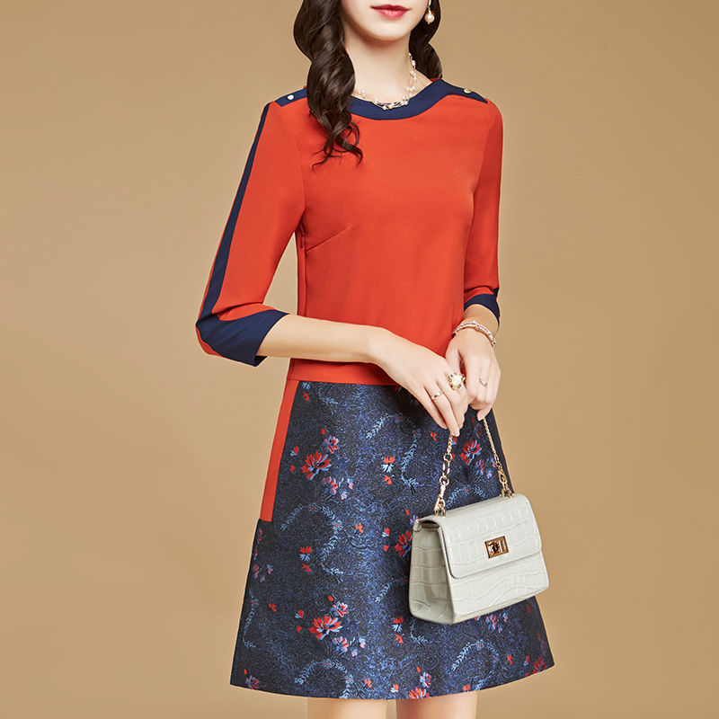 刚发工资，老婆就买5件印花裙，虽小贵，确很美，洋溢高贵女人味