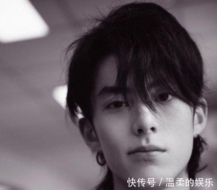 鲻鱼头太难看，这个发型男女明星谁留谁丑，唯独他留了百看不厌