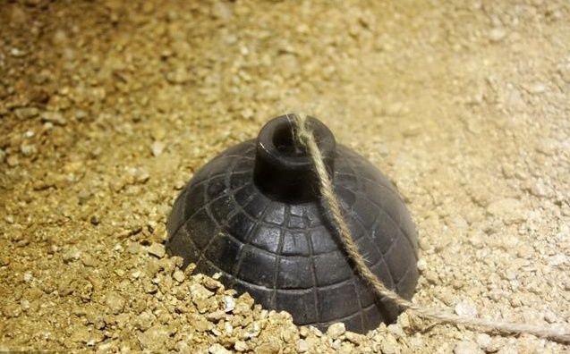 A股又一个暗雷?这家上市企业八个银行账户被冻结