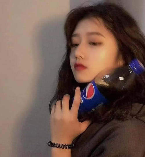 在大酒店退房时，若傻傻地不带走这3样“东西”，阿姨都嘲笑你