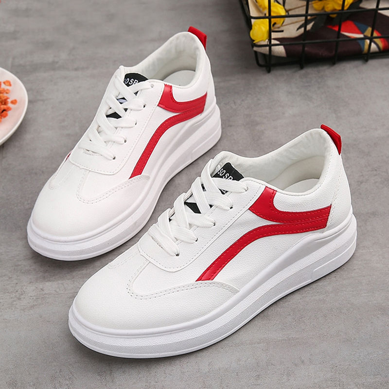 三伏天的女鞋真是个性，第2款配什么都好看，让你秒变时尚女神