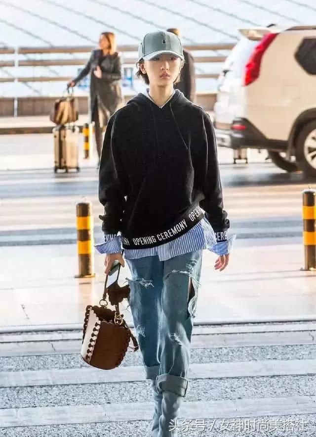 是时候穿卫衣了，没有它的秋天不敢想象