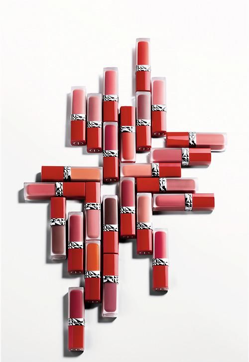  迪奥@这些美出天际的DIOR迪奥唇膏，每一款我都想Pick！