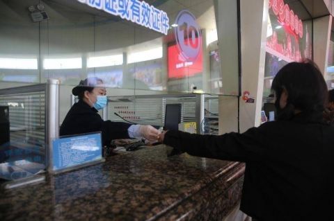  『假期』清明假期前夕 济南长途汽车总站客流破1.2万人