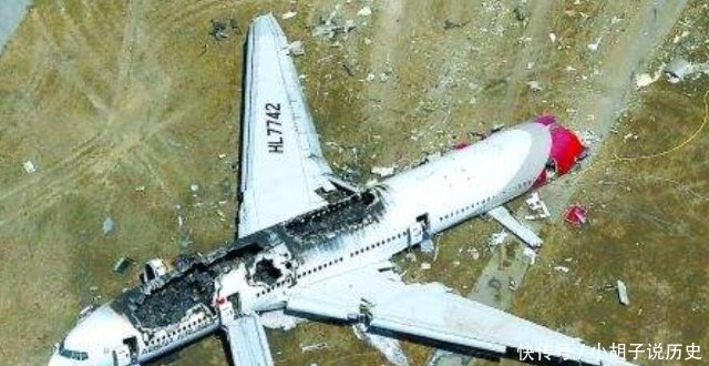  客机|客机失事生还率几乎为零，为何不给乘客跳伞机会带降落伞也