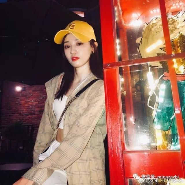 彩妆｜沈月、关晓彤……想copy女星的清凉眼妆？这9件彩妆单品必