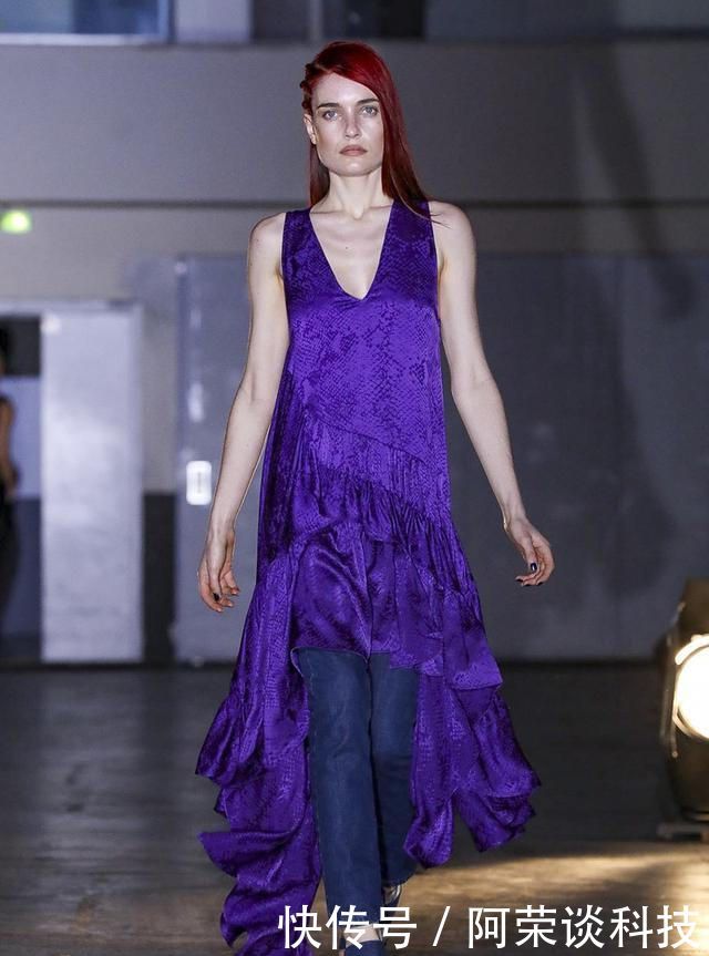  高跟鞋■2020年梦幻紫色即将流行，浪漫又唯美，还不赶紧pick起来！