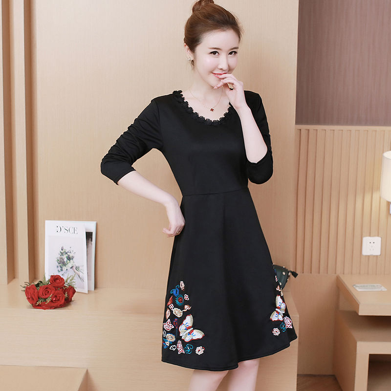 今秋超流行的气质裙,秋天也能让你美出新高度