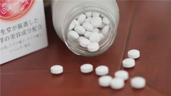 口服“美白丸”能防晒不靠谱?“科学”流言榜发布