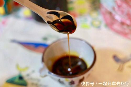  变白：有着“天然褪黑素”之称，常常吃一点，能助皮肤变白，黑眼圈消失