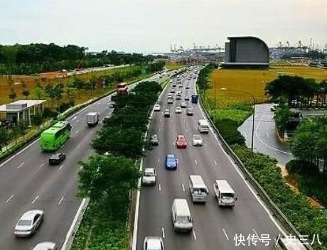  【我国】亚洲“最通畅”的国家：人口密度是我国54倍，却不“堵