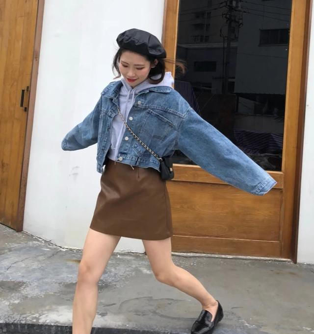  「面搭配高腰牛仔」衣服买得越来越少,但穿得越来越时髦好看的秘诀,仙女们快来mark...