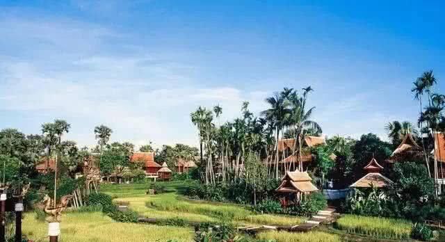 我们最美的一条高速公路，横跨三国却只需要20小时！