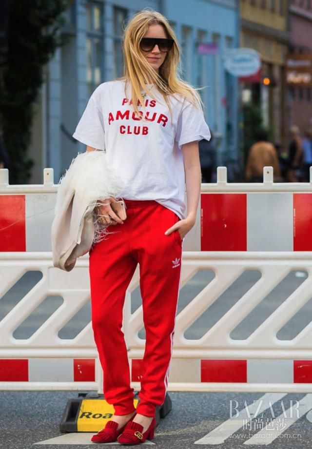 穿一身顺色最省事?不花点心机就能时髦那都是骗你的