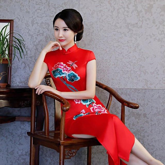 与美不期而遇,复古长款旗袍,点燃你的岁月芳华!