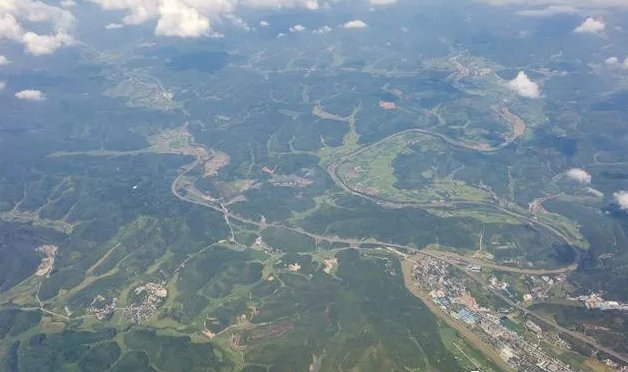  「俯瞰」你知道中国森林覆盖率最高的省份吗？飞机上俯瞰美如画