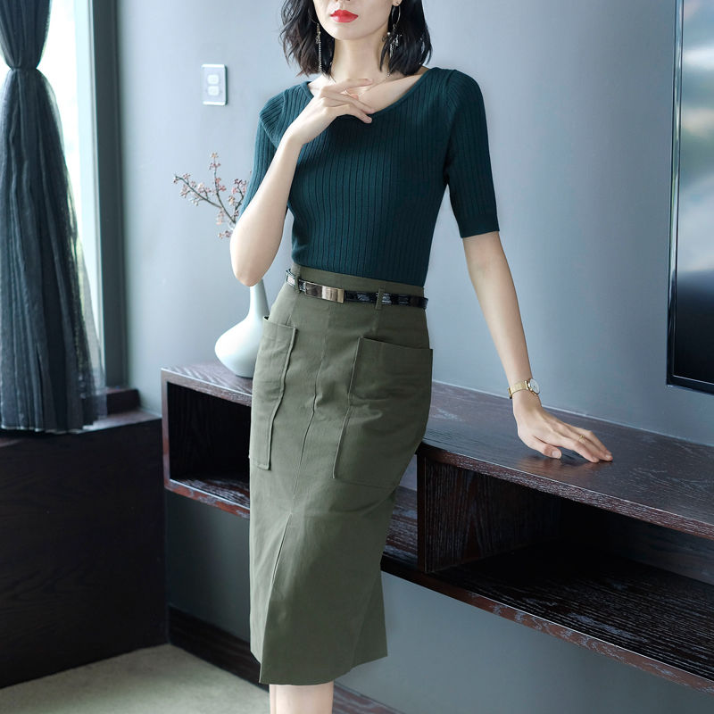 三四十岁的你，如果身材不错，一定试试这包臀裙，时髦性感贼迷人