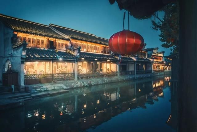 忘记乌镇、周庄吧!中国第一个世界文化遗产小镇才是最美天堂