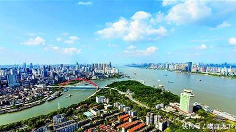 我国逆袭最成功的城市，曾被笑只是一个县城，如今实力超越杭州