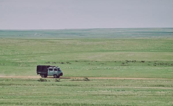 蒙古行纪 | 从二连到乌兰巴托,火车驶过国门