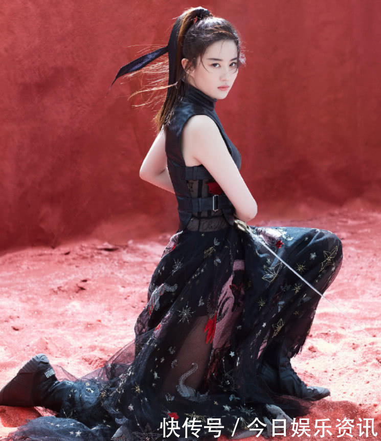 刘亦菲虽然长胖了，但穿裹胸裙的未修图都那么美！简直太美！