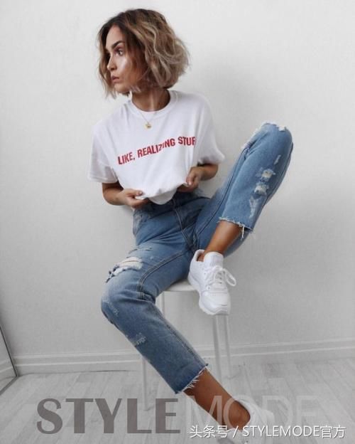 字母Tee这样搭，才时髦爆棚！