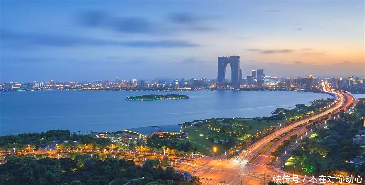 我国名气比省会还大的三座城市，其中一个是青岛，另两个是哪里？