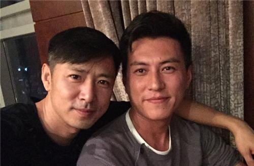 卓伟曝其抛妻弃子另结新欢, 好男人形象瞬间崩塌, 真相究竟是怎样