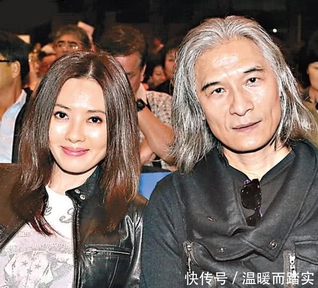  「星探发掘」17岁演《开心鬼》走红，被初恋追求30年，因女儿反对54岁依然单身