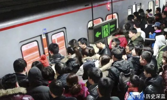 德国游客评价中日印地铁:日本寂静、印度味浓