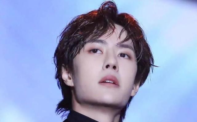  『专属』凭《陈情令》走红却不吃粉丝经济红利，王一博有他专属的宠粉方式