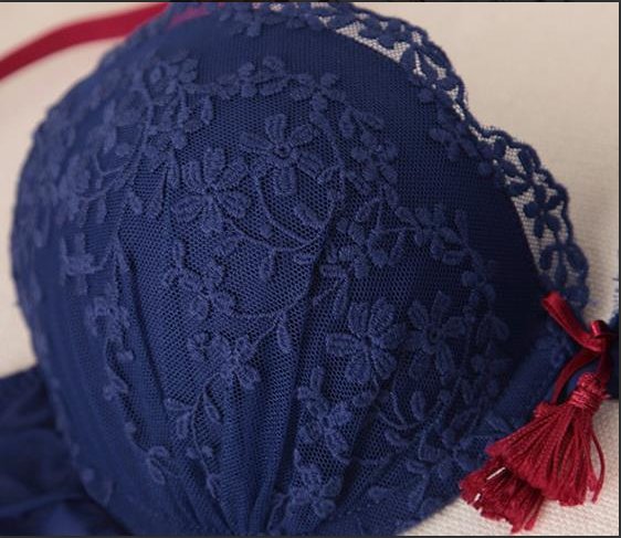 难怪老婆把衣柜里的旧文胸全扔了!现流行这样的内内,性感又撩人