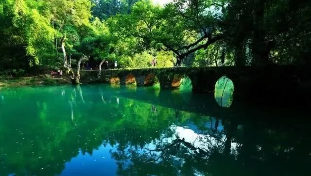 你踏足过云南的秀美风光,等一个人,陪我去贵州【2020热门旅游景点】