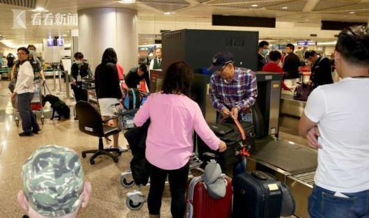 陆客五口赴台过年遭罚20万 缴清罚款后才获入境