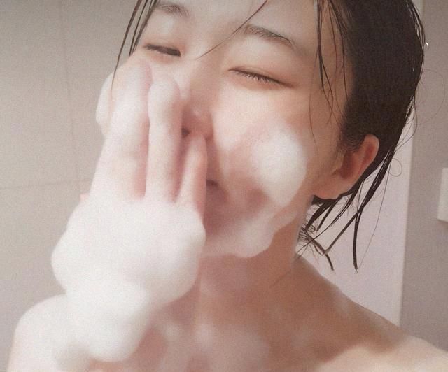 吴昕在用的沐浴露忽然火了，洗后自带体香，持久留香一整天