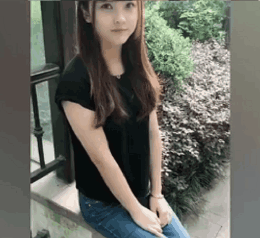 男子约网恋一年的女友见面, 美得让他窒息, 网友: 卸妆再看!