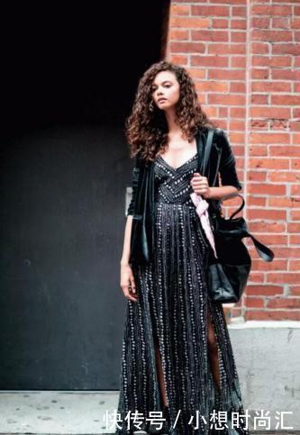 秋季穿搭：粗跟短靴，搭配各种短裙，又时髦又好看！