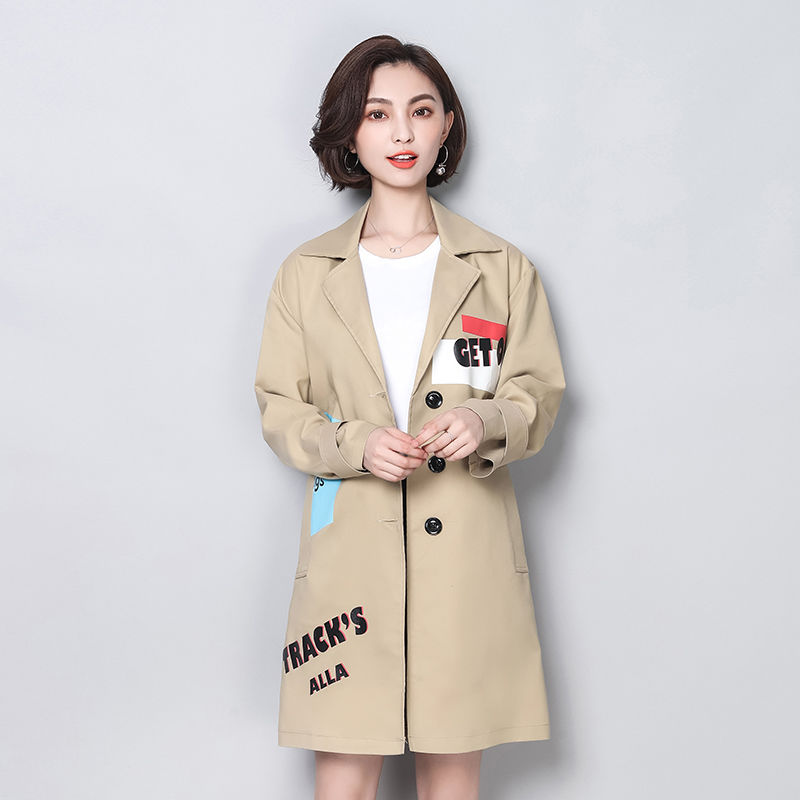 女人尽量少穿开衫，太土!试试这样穿外套，简直太洋气了