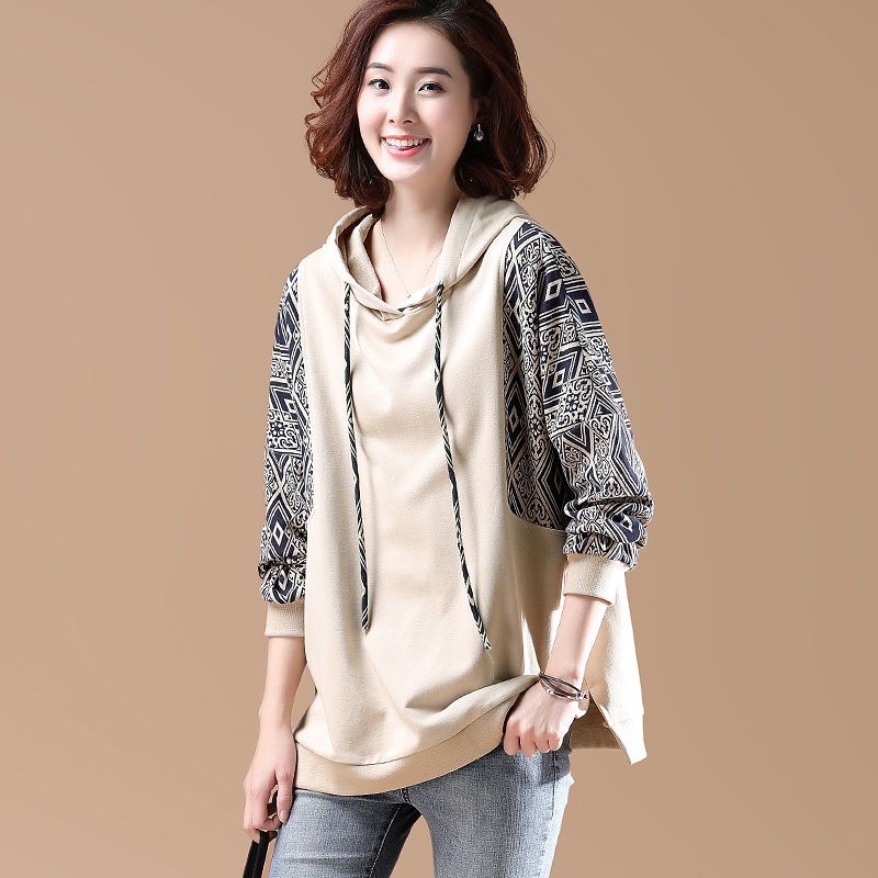 今年流行的秋装，大方优雅，聚会逛街全搞定，时髦端庄有韵味