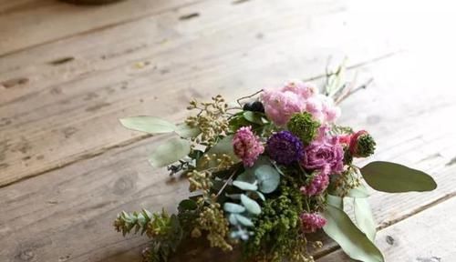 手工@DIY手工制作:用干花做的花艺作品,比鲜花还美!