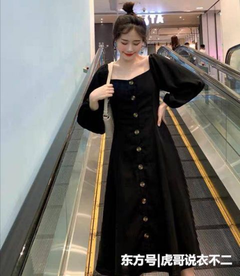 「穿到身上」想要温柔有气质?又显高又显瘦?复古风的小裙子了解一下