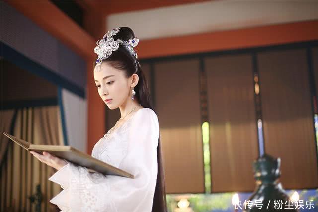 古装剧白色华服PK，一个比一个仙，网友直呼最后一个惊艳！