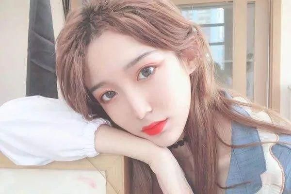 #去世#穿上萝莉装被爸妈发现后,哈哈哈哈我差点当场去世……