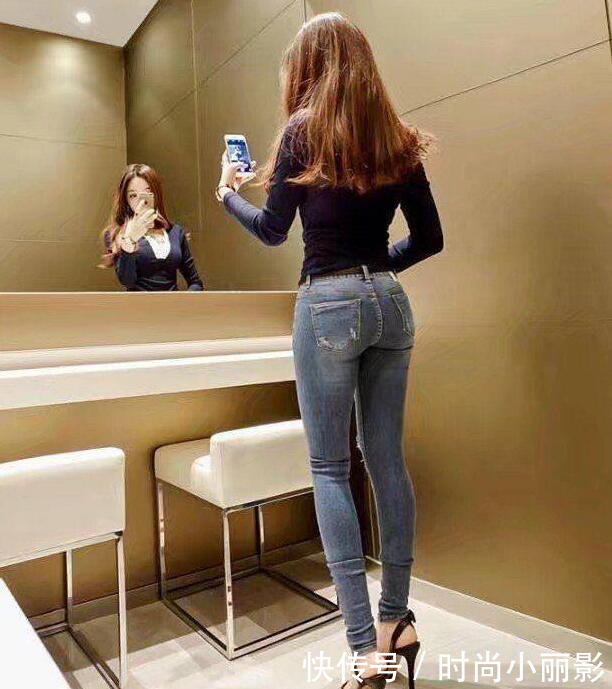 身材微胖的牛仔裤美女，婀娜身姿，充满女性魅力！