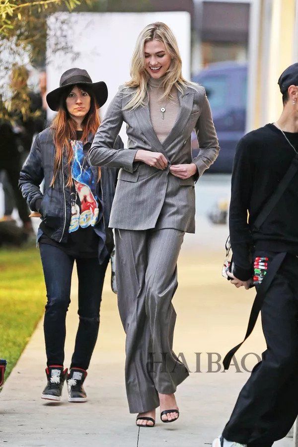 苦恼| 换季“乱穿衣”?多多多多多多多半是没有Get西装吧!