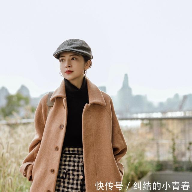  『博主』毛衣下面别配阔腿裤了，学学三木博主这几种搭法，闭着眼照穿就行