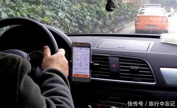 网约车司机转跑出租车，直言更有保证，每天纯利100多