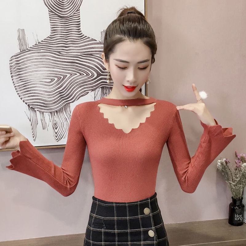 不得不承认,大胸女人穿紧身打底衫,确实好看,吸睛一条街